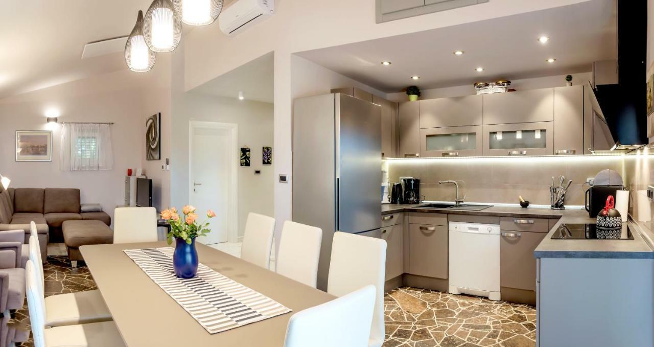 Villa Bandic Baska Voda Ngoại thất bức ảnh